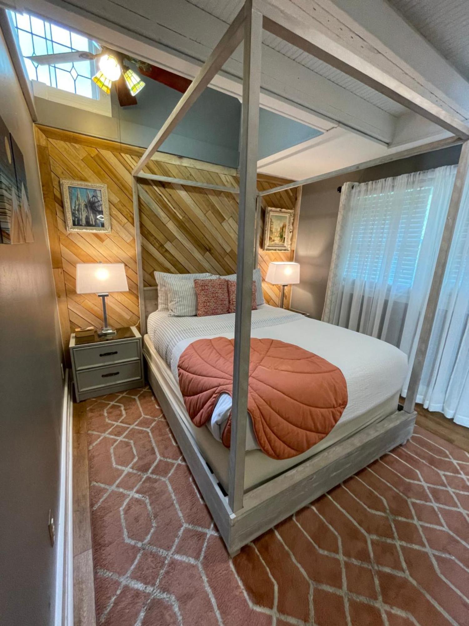 Peace & Plenty Inn Bed And Breakfast Downtown St Augustine-Adults Only เซนต์ออกัสติน ภายนอก รูปภาพ